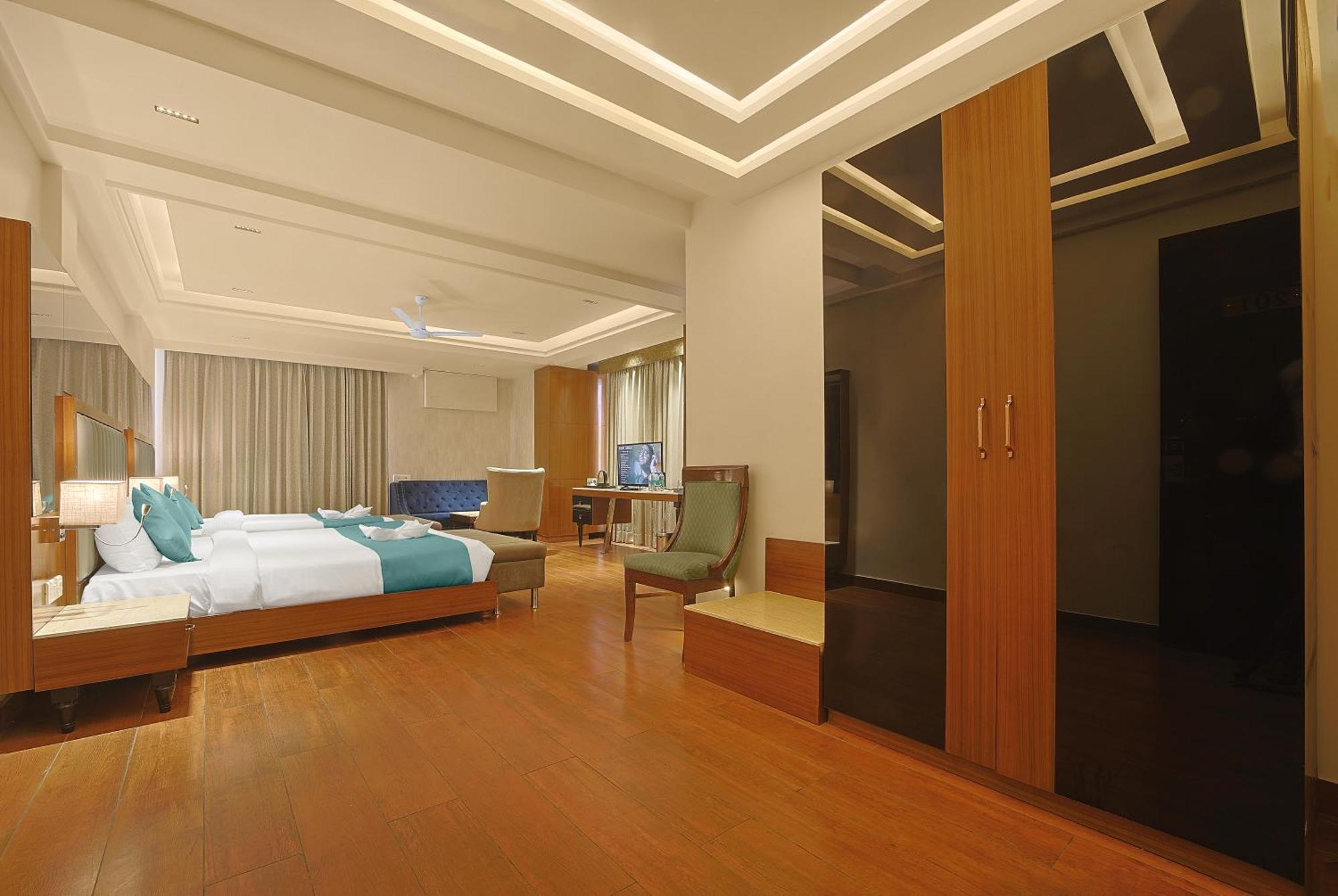 Green Hotel - Behind Parmarth Niketan Ришикеш Экстерьер фото
